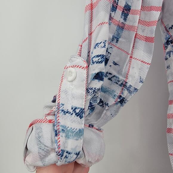 Signature Studio Women's‎ Plaid Button Down Roll Tab Sleeve Shirt Red White Blue - Picture 7 of 11